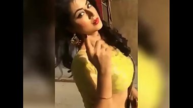 Hot Tiktok Girl dancing