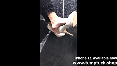 INDIAN MOM CANDID SHOEPLAY