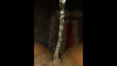 sri lankan girl watch porn and pissingà¶‹à¶©à¶§ à¶ à·– à·€à·’à¶¯à·’à¶± à¶šà·™à¶½à·Šà¶½