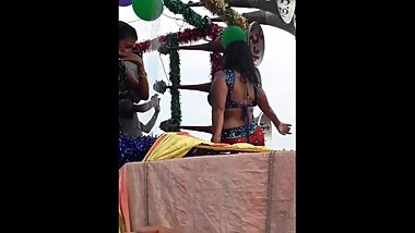 Wet Indian public dance 1