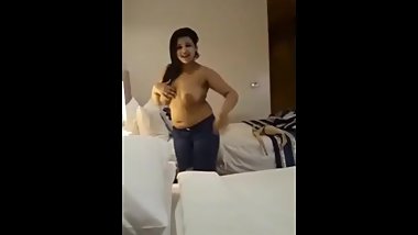 Indian Girls Tit Dance