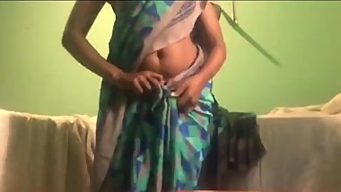 Sri lankan teacher leaked video prt2 à¶‰à·ƒà·Šà¶šà·à¶½à·š à¶§à·“à¶ à¶»à·Š à·ƒà·à¶»à·’à¶º à¶œà¶½à·€à¶± à¶œà¶¸à¶±à·Š à¶œà¶­à·Šà¶­ à·ƒà·à¶´