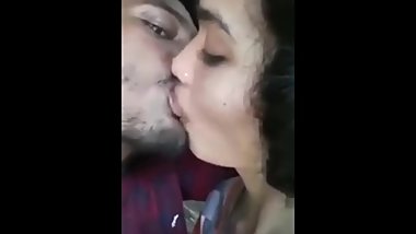 Cute gf kaa hot kiss