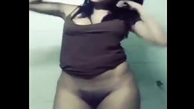 Saudi Arabian Cute Sexy Teen Hairy Pussy