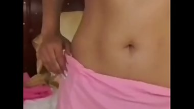 Sexy desi bhabhi in pink hot  tits