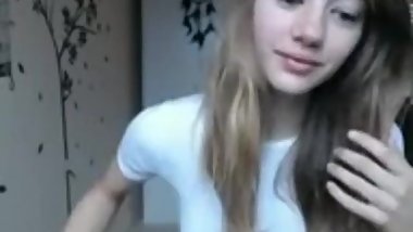 Young teen playing with her pussy - hotbusty.ml
