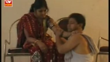 Hukam Chalabe Enpe - YouTube.flv