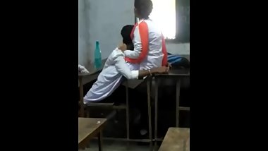 Young Indian horny school students.