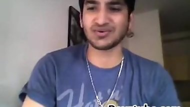 uncut_web_indian_dude