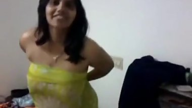 Indian Aunty Having Sex With a Boy