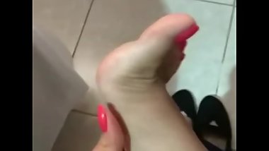 indian milf feet
