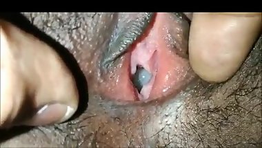 Indian girl pussy inside show Desi bhabhi