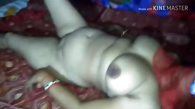 hot aunty fucking by watch man in her bedroom
