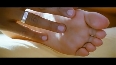 Shriya Saran soles of feet stroked in bed - Indian / Tollywood - Rowthiram