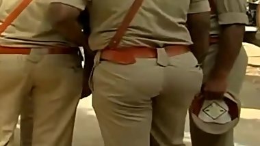 Nalgas de Policia - India HD