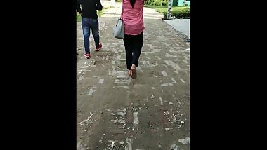 indian girl beautiful walking ass