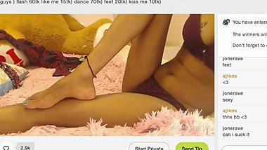 hot indian shows feet