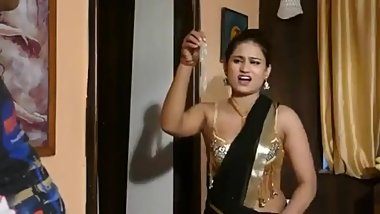 House Maid finds His owners Condom