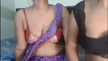 Desi village girl fucked by bf in outdoor n his friends recording