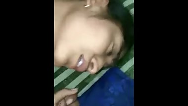 Gau ki ritu ko khet mein chodha....She is moaning hard