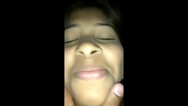 School teen ko 10 inch ki lund se dabaya bf ne