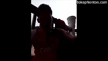 Wbokep indo tukang ojeg kampung hukum sepong istri garagara pakek gojek