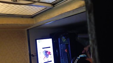 caught jerking off at a cyber cafe