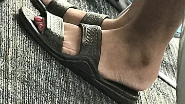 Candid Indian College Girlâ€™s Perfect Feet