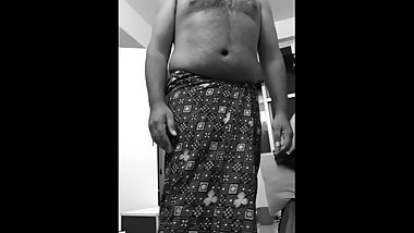 lungi indian male